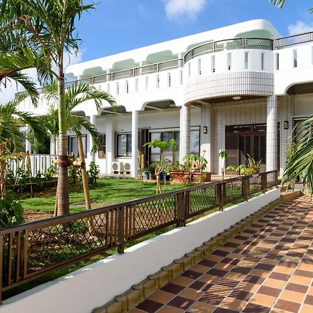Miyakojima White House Villa Exterior foto